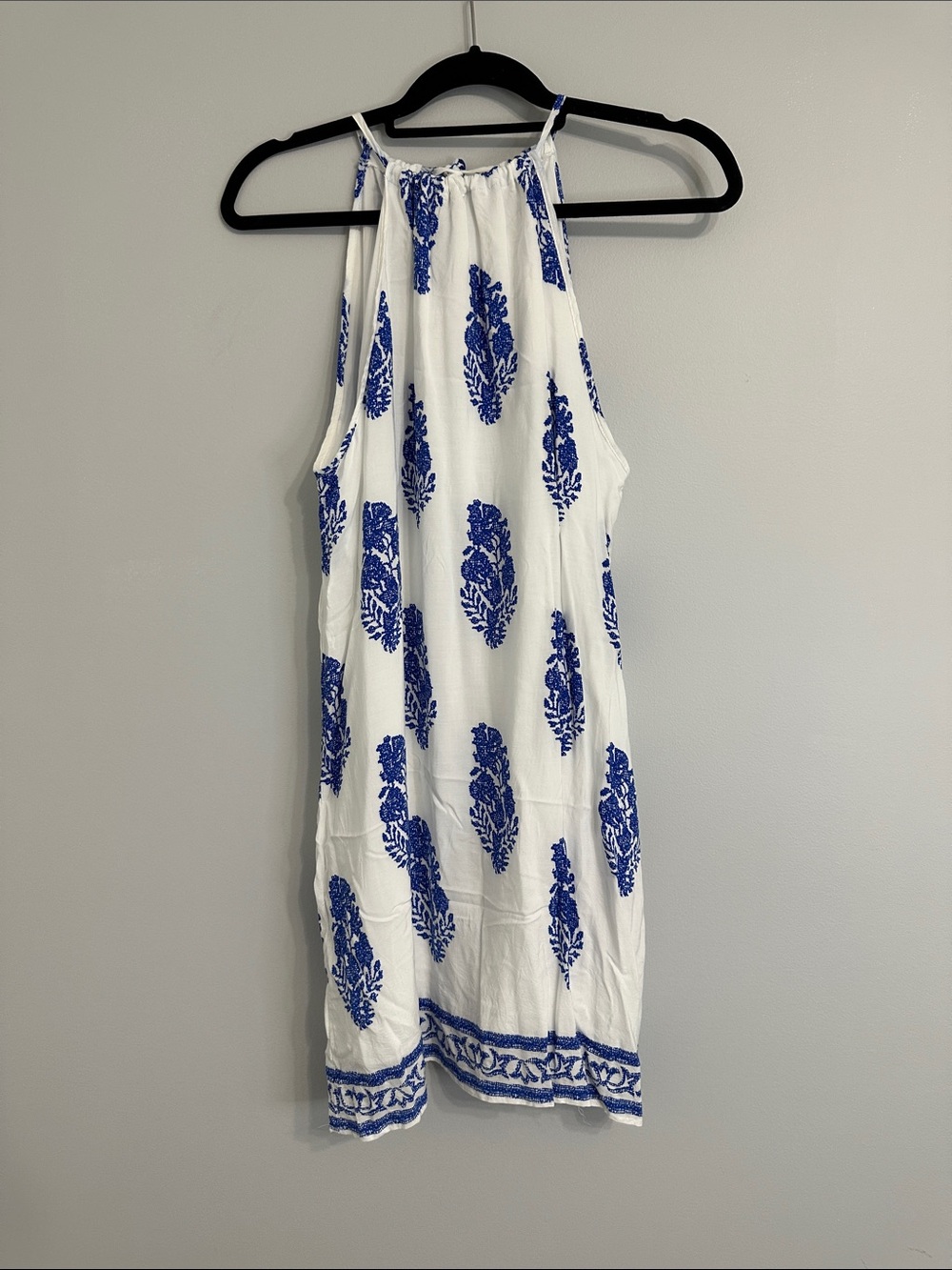 NWOT Cupshe White Mini Dress with Blue Botanical Print